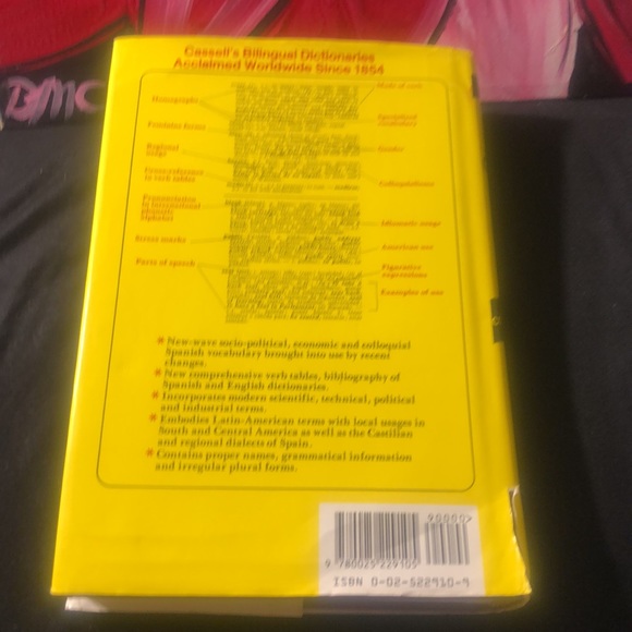 Cassell’s Spanish -English & English to Spanish Dictionary - Picture 7 of 13